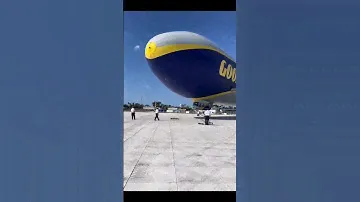O que é um dirigível. #aviacao #dirigivel #zeppelin #engenhariaaeronautica #aerostatico #aeroplane