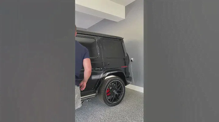 2021 Mercedes AMG G63 Cold Start + Revs